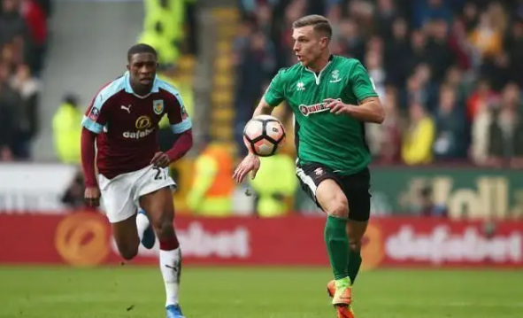 巴克利：自夏天起我就戒酒了，饮酒曾带给我不想再有的处境