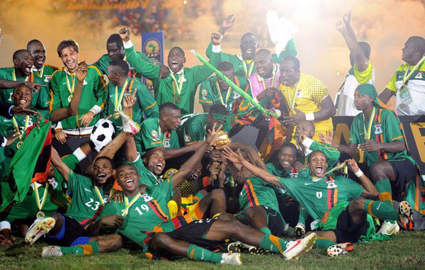 希勒评英超本轮最佳阵容：埃泽领衔，内托、皮克福德等人在列（希勒评选英超本轮最佳11人：埃泽领衔，内托与皮克福德上榜）