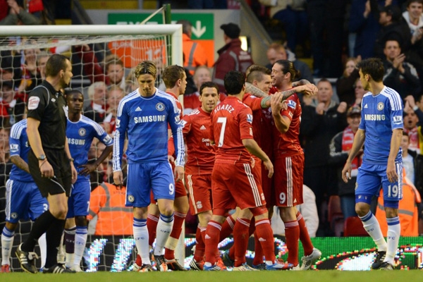 双方都不满！伯恩茅斯队长：B费那个任意球前，连对方都说我没手球（判罚引争议！伯恩茅斯队长：B费任意球前连对手都说我没手球）